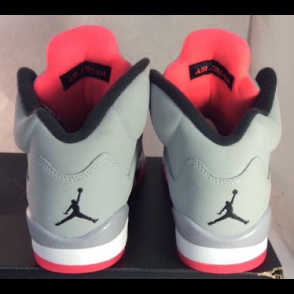 Jordan Retro 5s - Picture 2 of 5